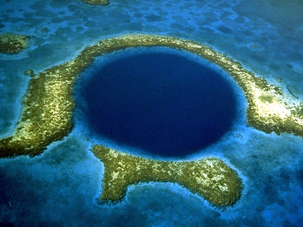 great blue hole Belize