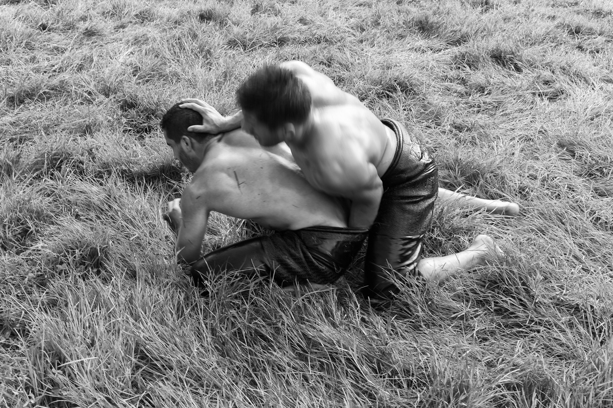 Kirkpinar - oil wrestlers - photo by Tony Melvin 