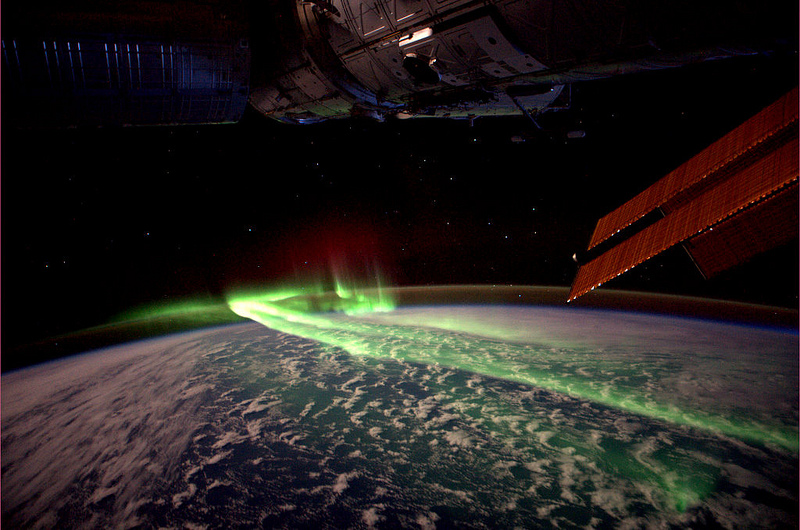 André Kuipers/ESA/NASA : Luminile Sudului- Aurora intre Australia si Antartica