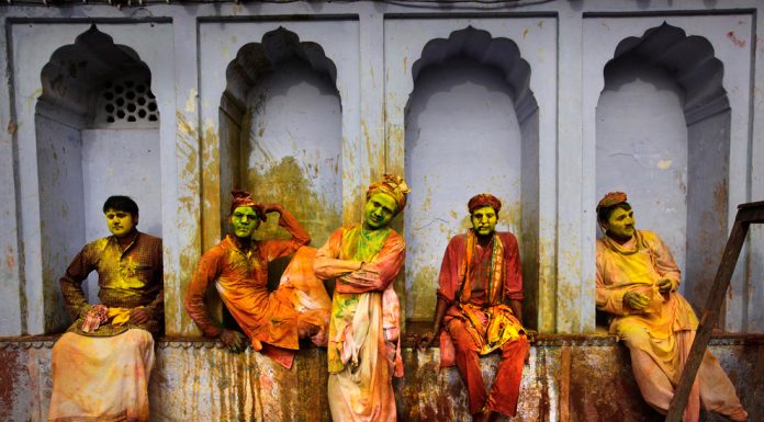 India – Holi , festivalul primaverii